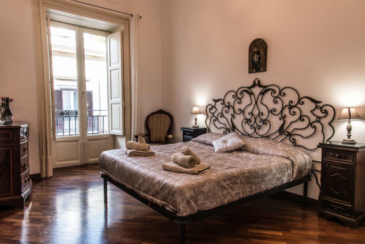 Appartamento Palazzo Pace Al Cassaro ปาแลร์โม ภายนอก รูปภาพ